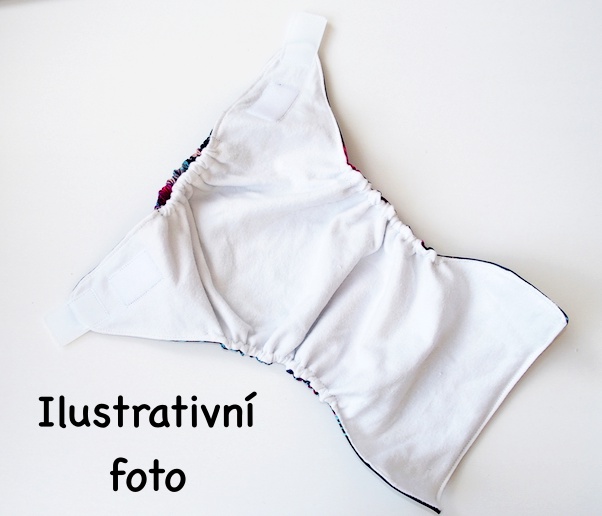 Kapsová plena Lištička (prodyšný pul, bambusový flanel) - Labuťě na mentolové