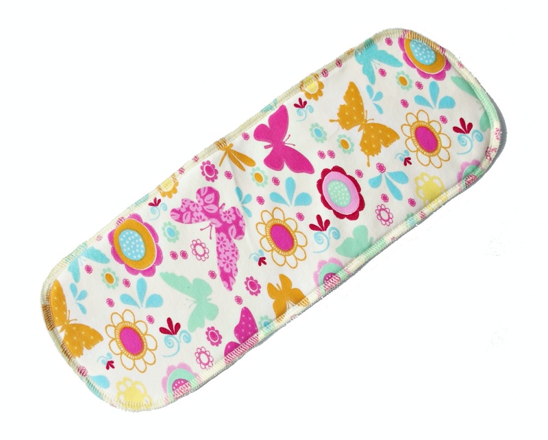 Krátká bambusová vkládací plena se vzorem Bambi Roxy vel. M - Butterflies