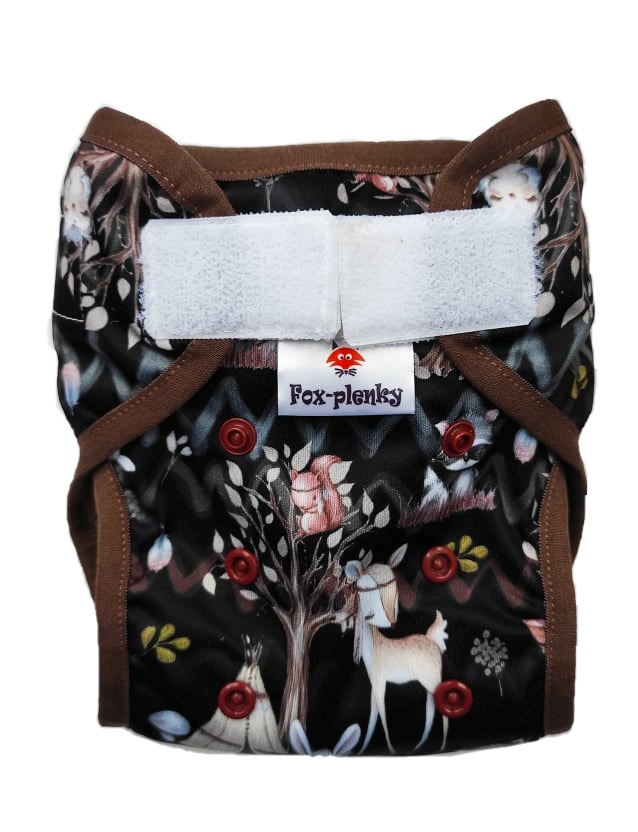 Novorozenecké svrchní kalhotky Fox-plenky (PUL klasik, křidélka) - Zvířátka na černé