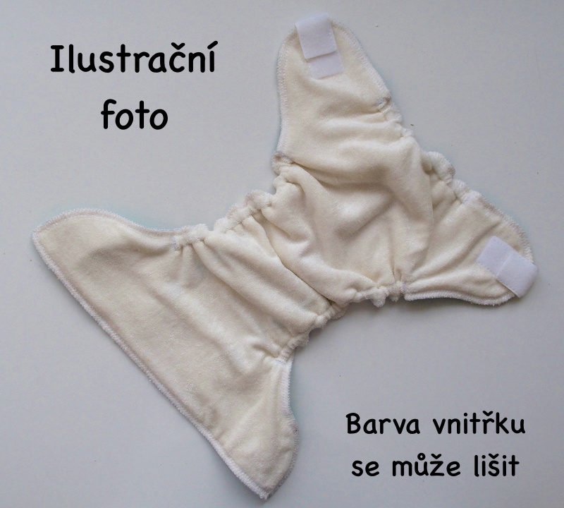 Kalhotová plena Lillybe na suchý zip - Motýlci